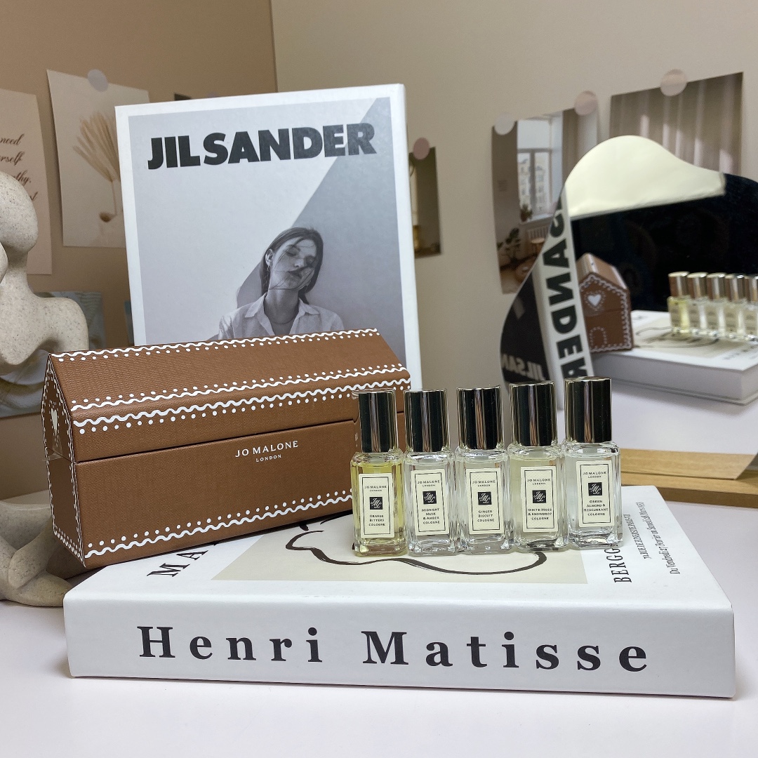 Jo Malone perfume